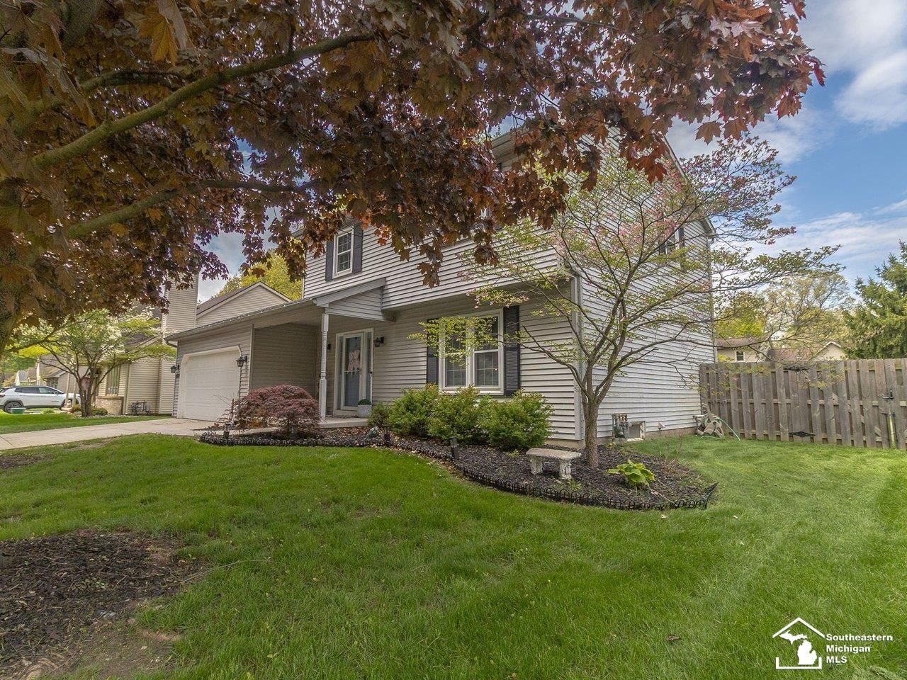 8883 Tanglewood Road, Temperance, MI 48182 Main Photo