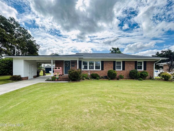 1014 Schall Place, Jacksonville, NC 28540