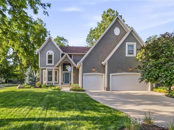 10614 W 128th Street, Overland Park, KS 66213
