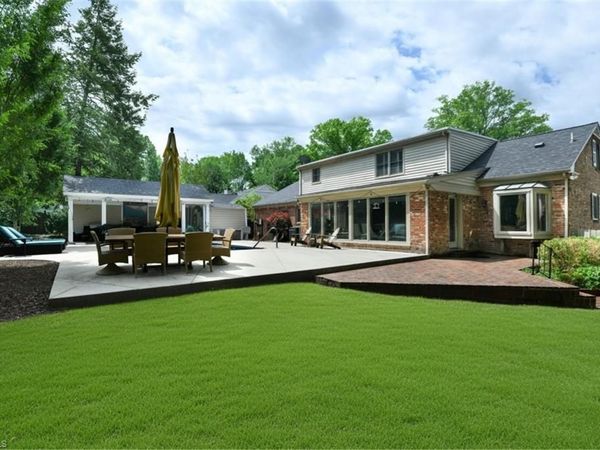 2320 Danbury Road , Greensboro, NC 27408
