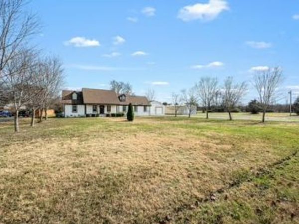 108 Rabbit Run , Bell Buckle, TN 37020