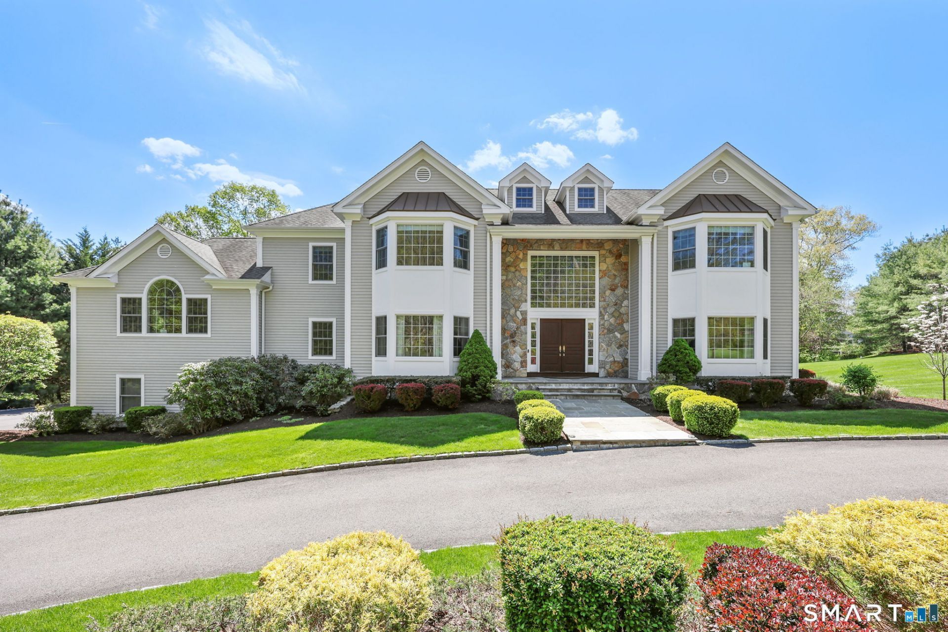 12 Woodbine, Stamford, CT 06903 Main Photo
