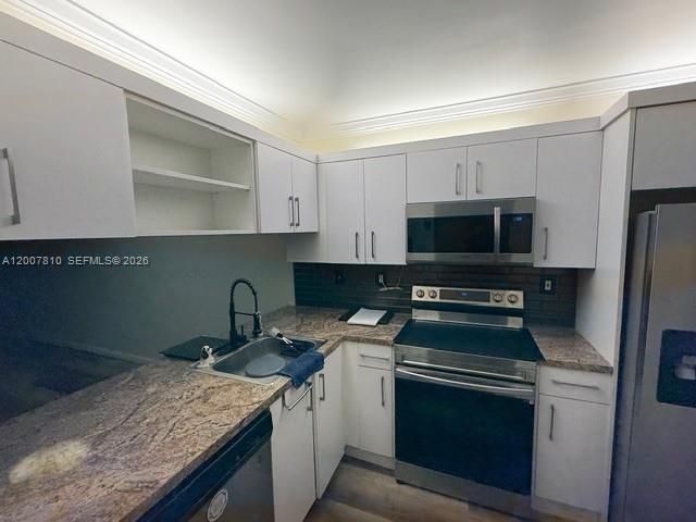 709 Curtiss Pkwy , Unit 20, Miami Springs, FL 33166 Photo