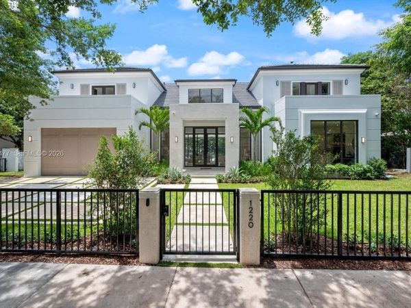 1220 S Alhambra Cir, Coral Gables, FL 33146
