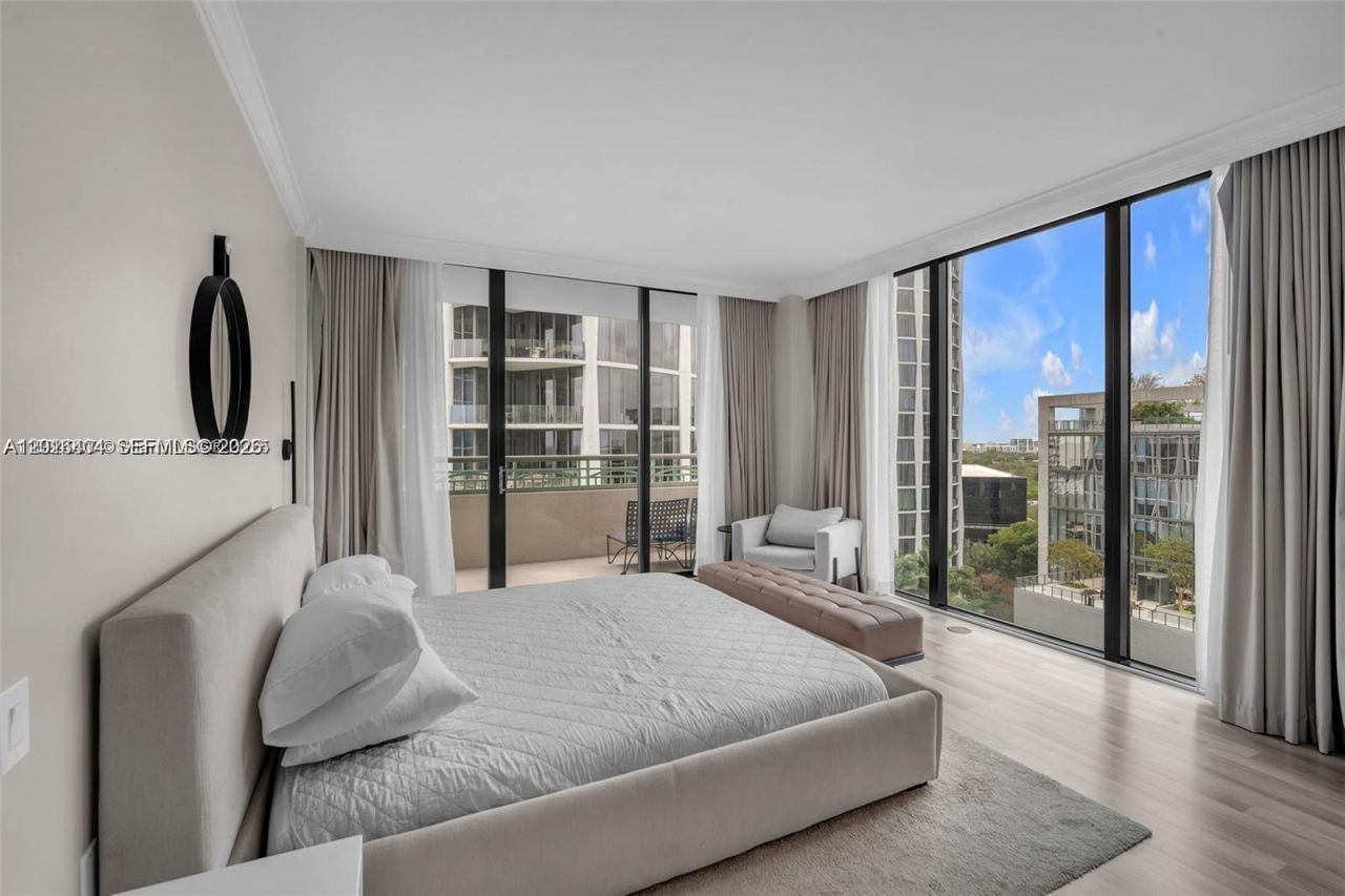 3400 SW 27th Ave , Unit 1105, Miami, FL 33133 Photo
