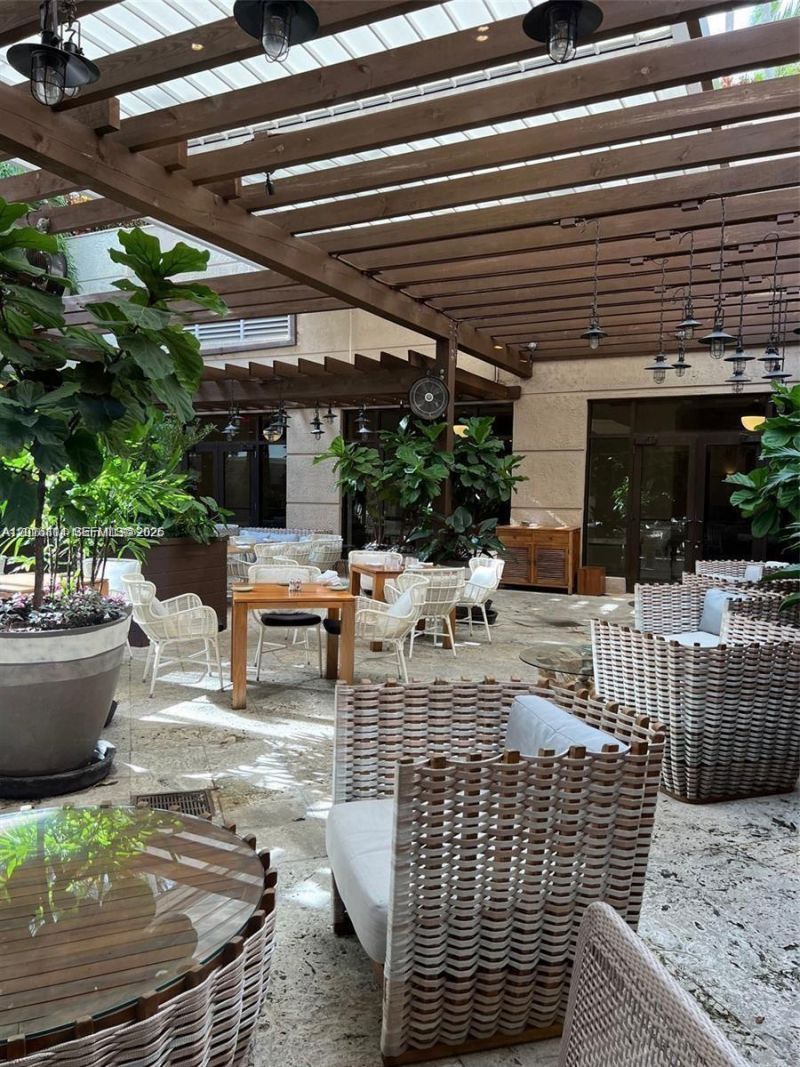 3400 SW 27th Ave , Unit 1105, Miami, FL 33133 Photo