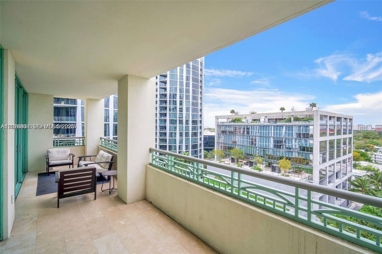 3400 SW 27th Ave , Unit 1105, Miami, FL 33133 Photo