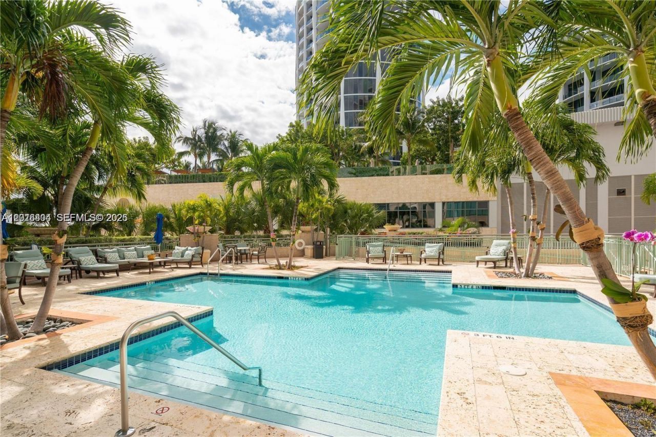 3400 SW 27th Ave , Unit 1105, Miami, FL 33133 Photo