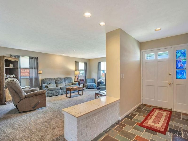 4307 Copperfield Lane, Cincinnati, OH 45238 Photo 9