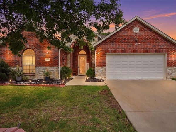 614 Catherine Lane, Seagoville, TX 75159