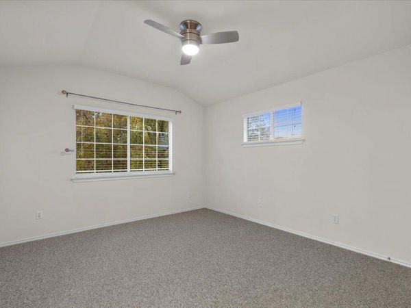 16100 S Great Oaks DR, Unit 2802, Round Rock, TX 78681
