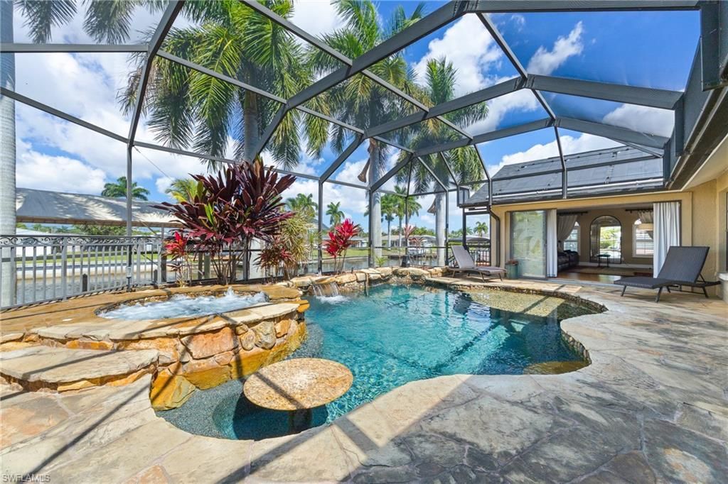 1412 Windsor Ct, Cape Coral, FL 33904 Photo