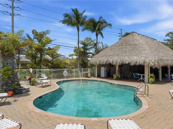 4450 Chickee Hut CT, Unit 103, BONITA SPRINGS, FL 34134