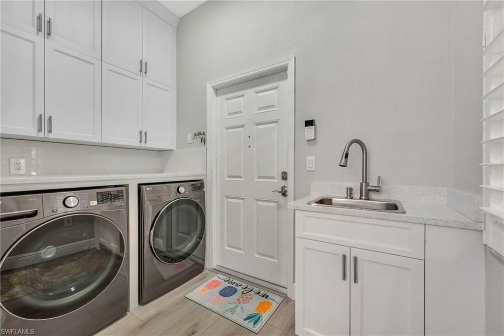 3557 Periwinkle Way , Unit 1-51, Naples, FL 34114 Photo