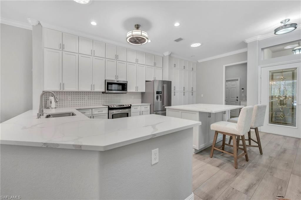 3557 Periwinkle Way , Unit 1-51, Naples, FL 34114 Photo
