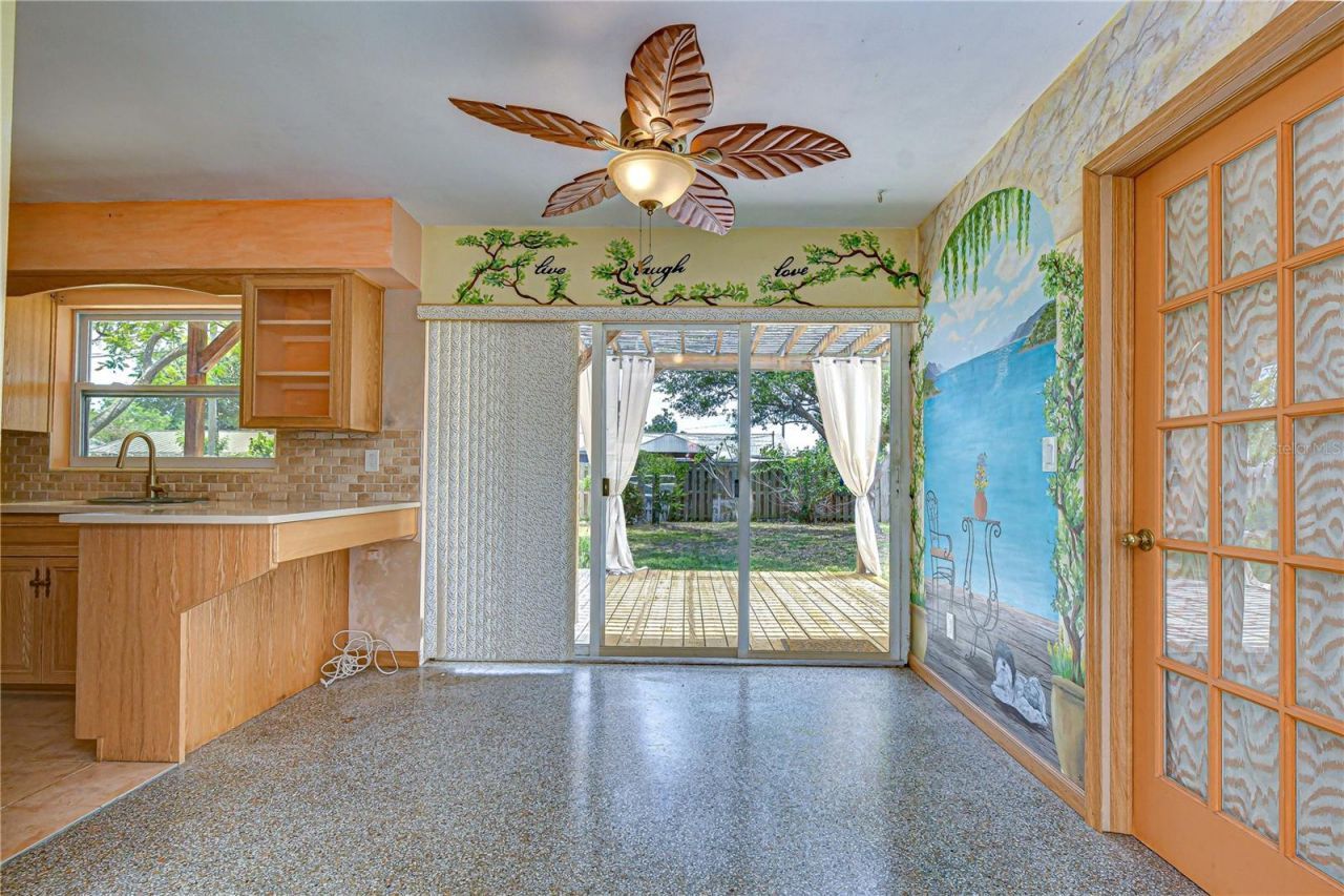 6710 35th Terrace N, Saint Petersburg, FL 33710 Photo