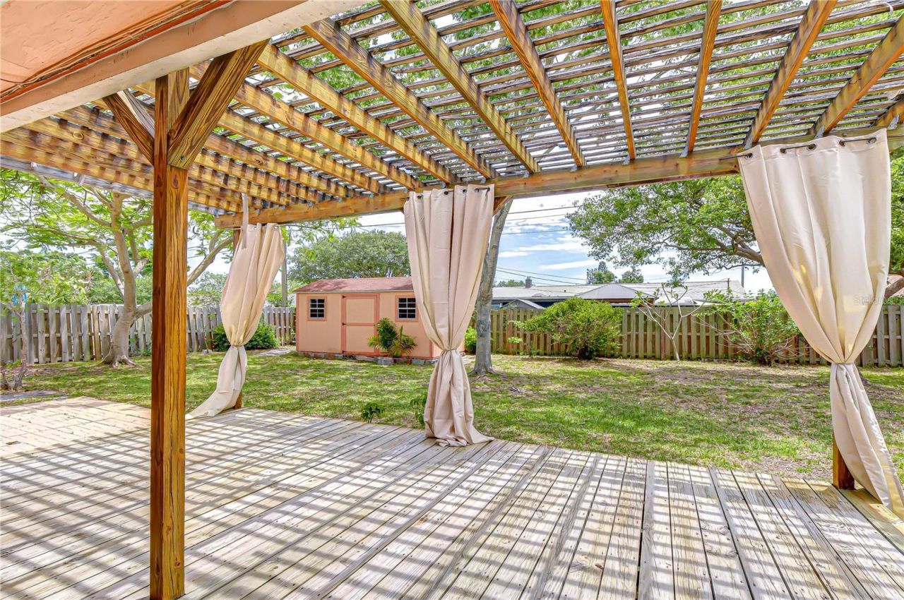 6710 35th Terrace N, Saint Petersburg, FL 33710 Photo