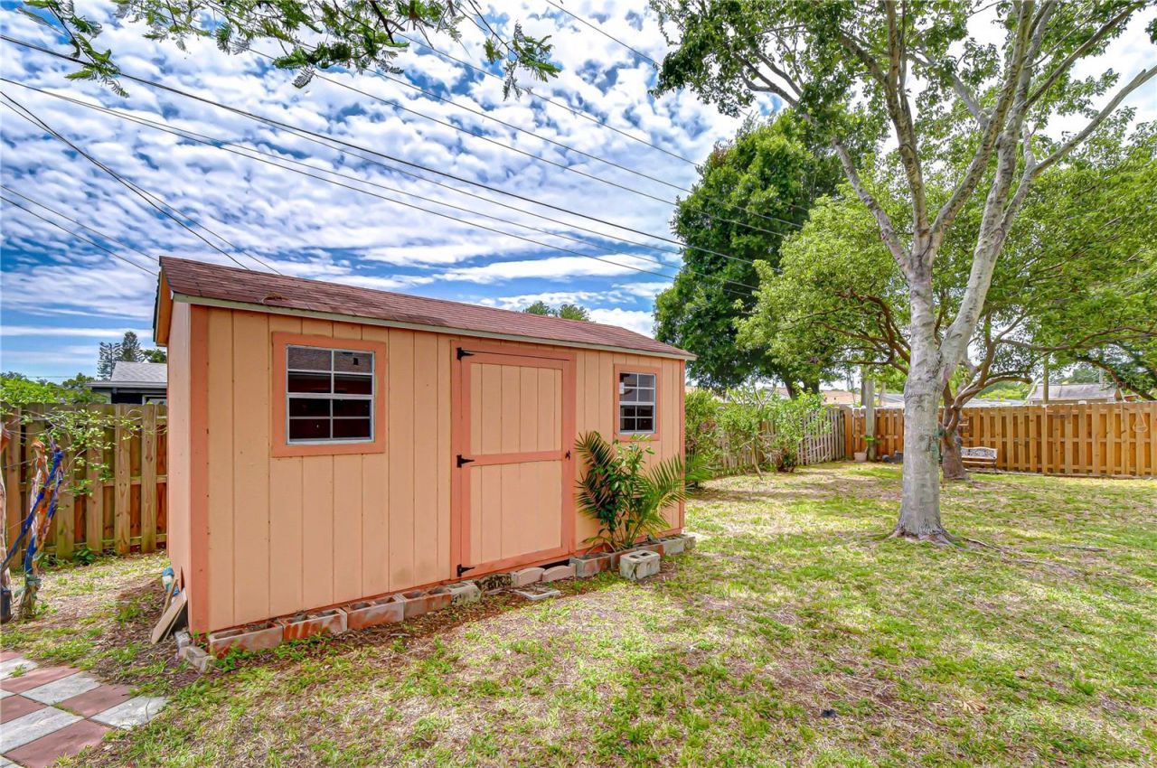 6710 35th Terrace N, Saint Petersburg, FL 33710 Photo