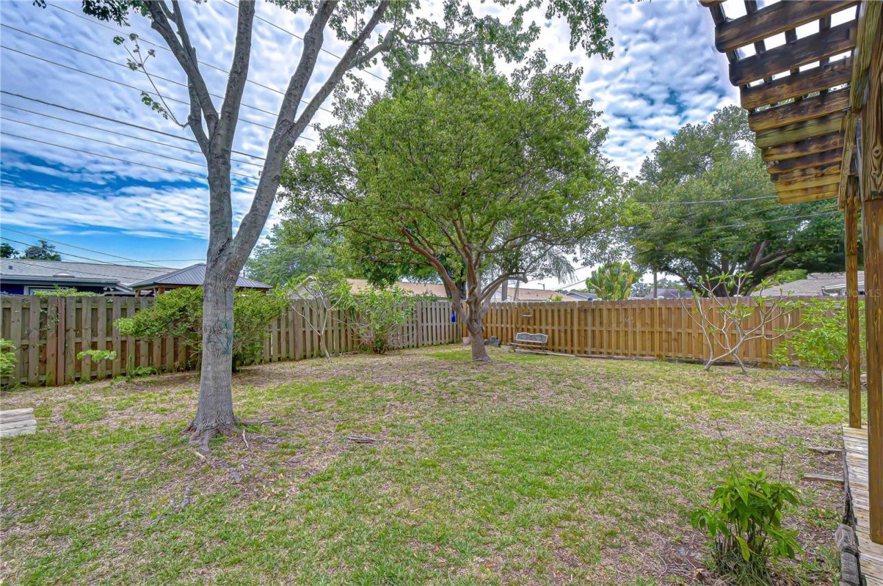6710 35th Terrace N, Saint Petersburg, FL 33710 Photo