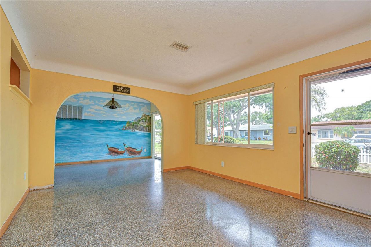 6710 35th Terrace N, Saint Petersburg, FL 33710 Photo