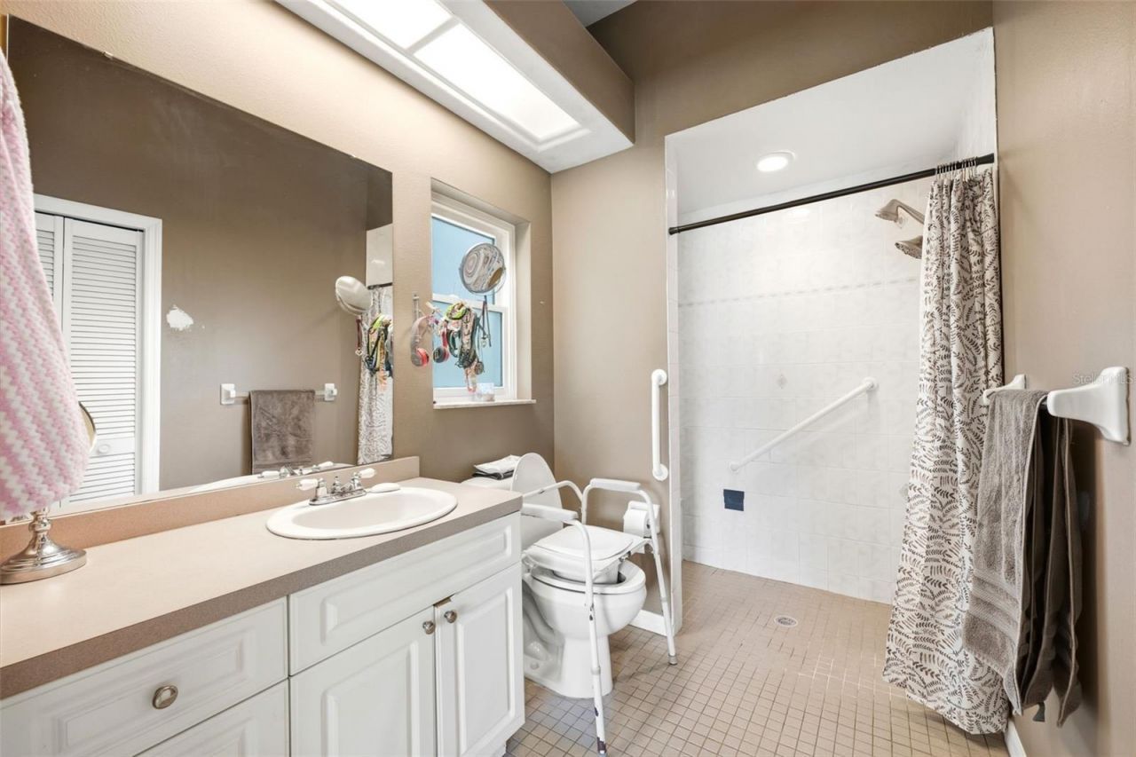 12515 Canton Avenue, Hudson, FL 34669 Photo
