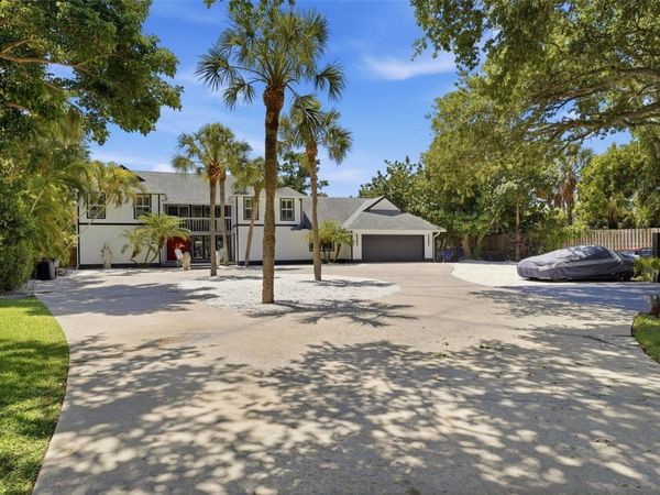 765 SIESTA KEY CIRCLE , SARASOTA, FL 34242