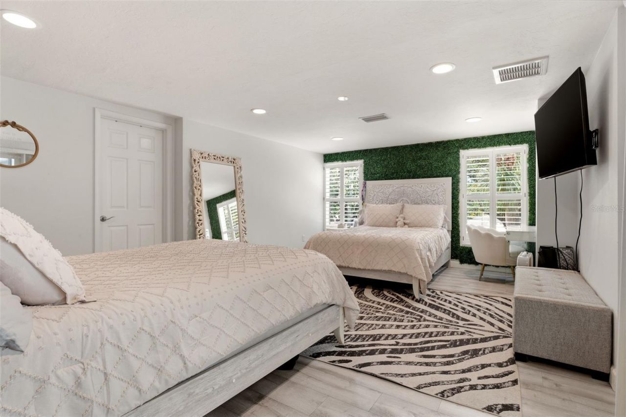 765 Siesta Key Circle, Sarasota, FL 34242 Photo