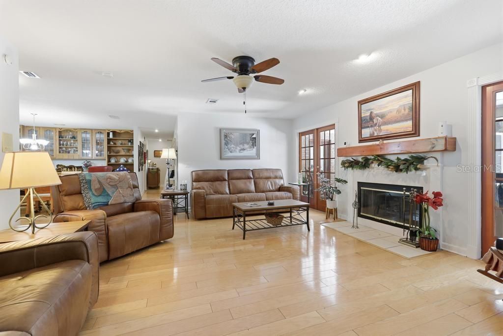 2514 Krinklewood Drive , Deland, FL 32724 Photo