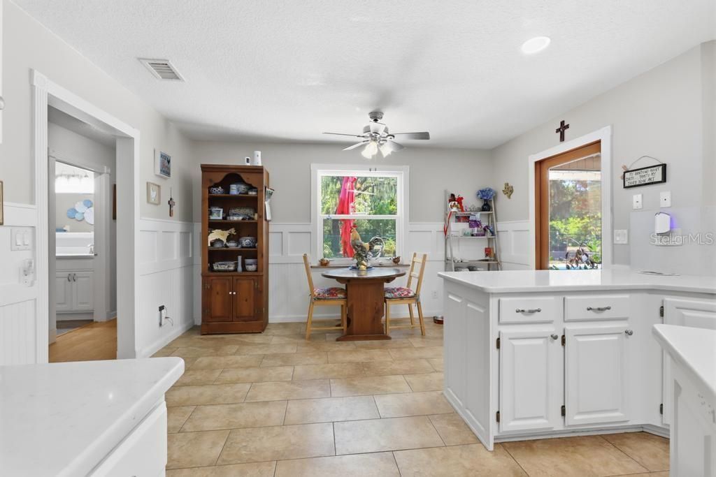 2514 Krinklewood Drive , Deland, FL 32724 Photo