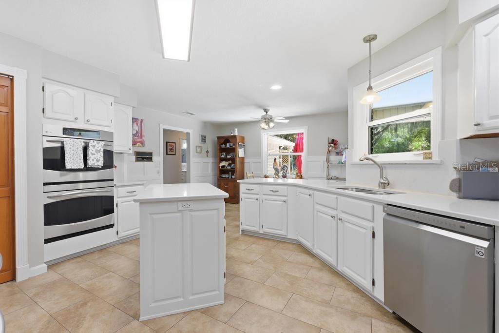 2514 Krinklewood Drive , Deland, FL 32724 Photo