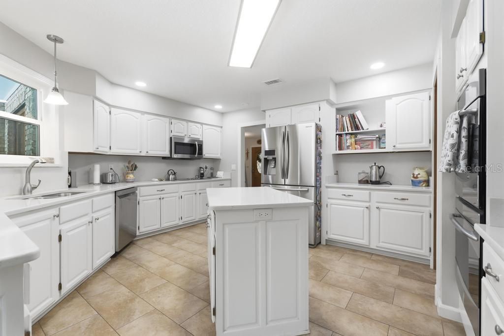 2514 Krinklewood Drive , Deland, FL 32724 Photo