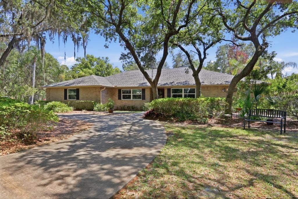 2514 Krinklewood Drive , Deland, FL 32724 Photo