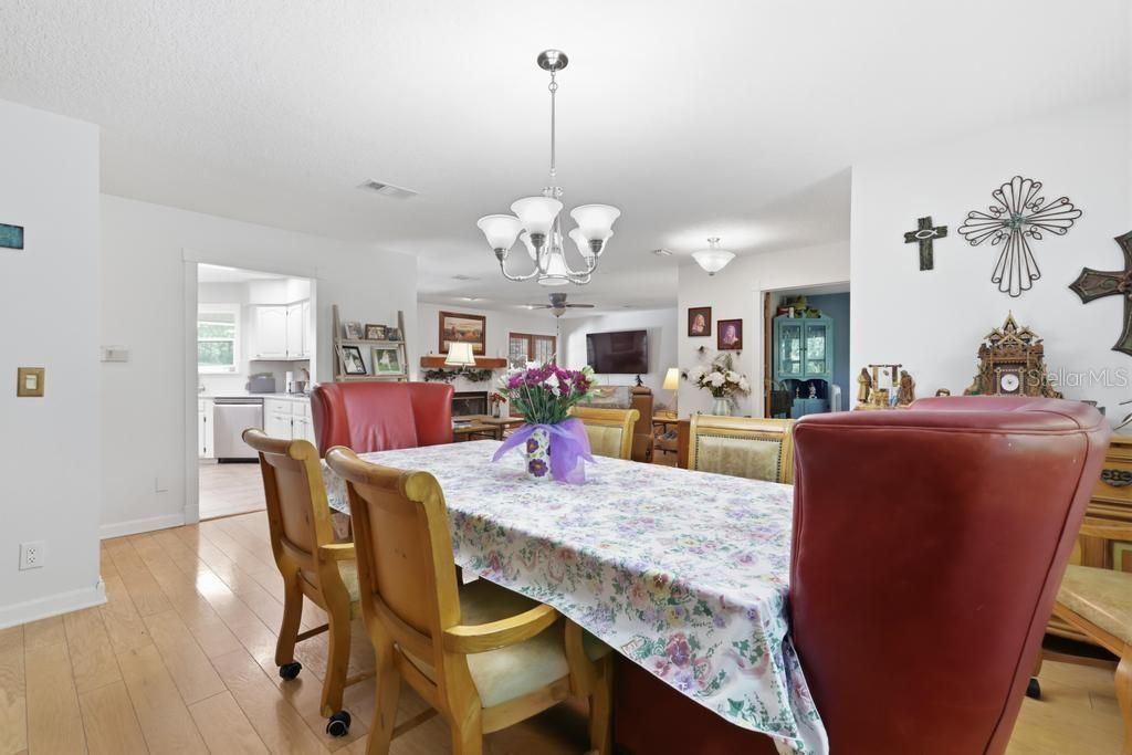 2514 Krinklewood Drive , Deland, FL 32724 Photo