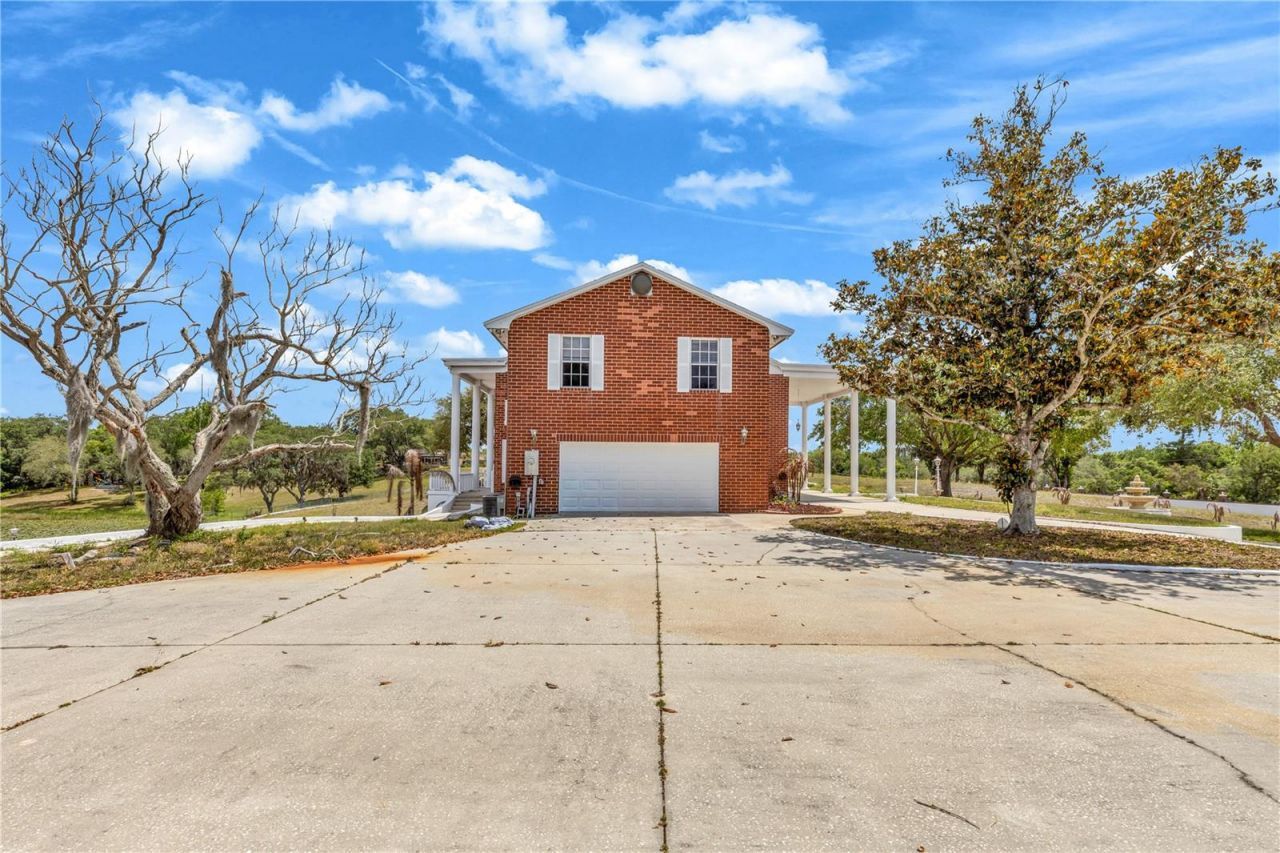 1585 S Carpenter Road, Titusville, FL 32796 Photo