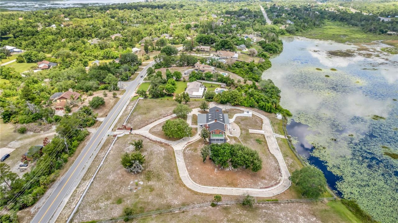 1585 S Carpenter Road, Titusville, FL 32796 Photo