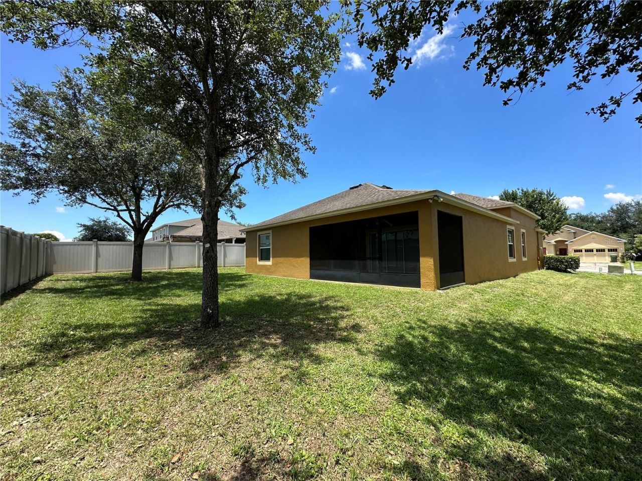 2115 Waseca Lane , Leesburg, FL 34748 Photo
