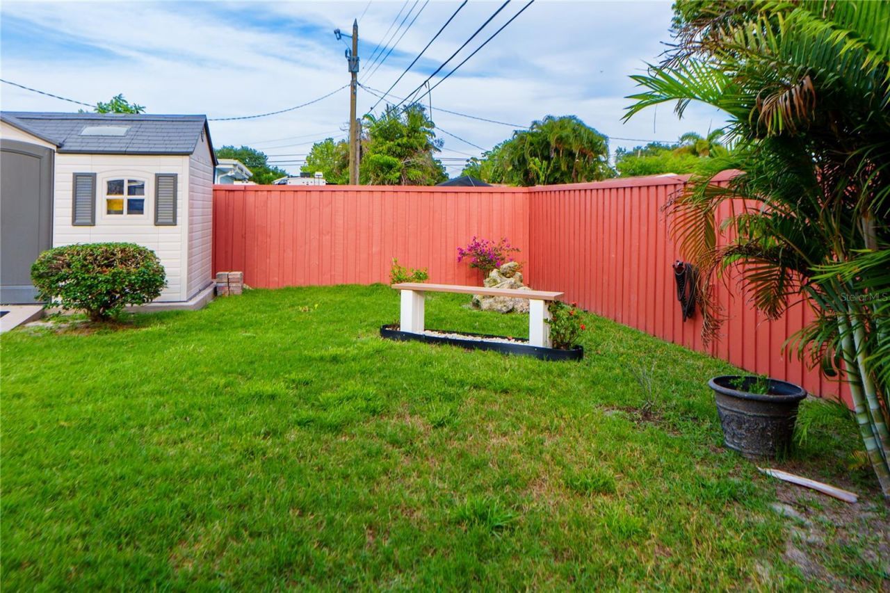 4350 37th Avenue N, Saint Petersburg, FL 33713 Photo