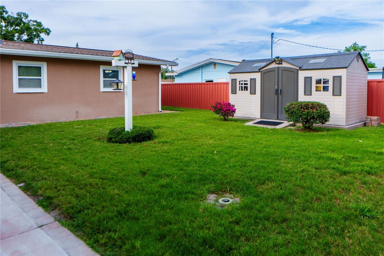 4350 37th Avenue N, Saint Petersburg, FL 33713 Photo
