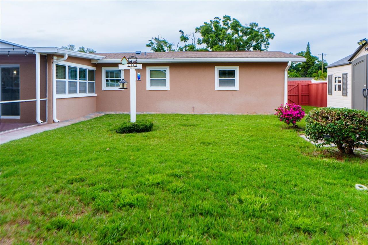4350 37th Avenue N, Saint Petersburg, FL 33713 Photo