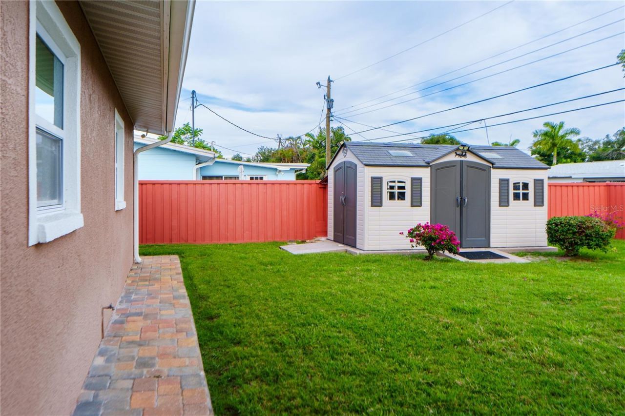 4350 37th Avenue N, Saint Petersburg, FL 33713 Photo