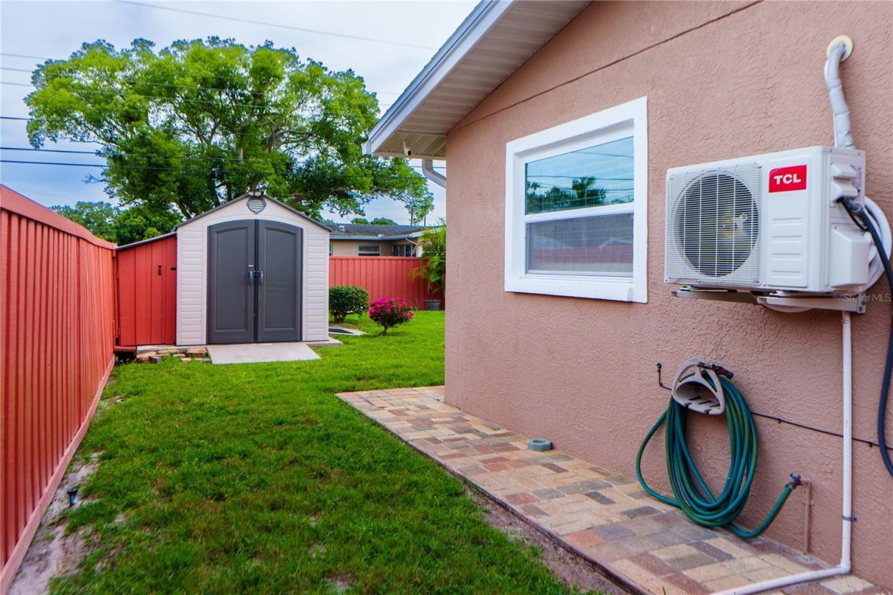 4350 37th Avenue N, Saint Petersburg, FL 33713 Photo