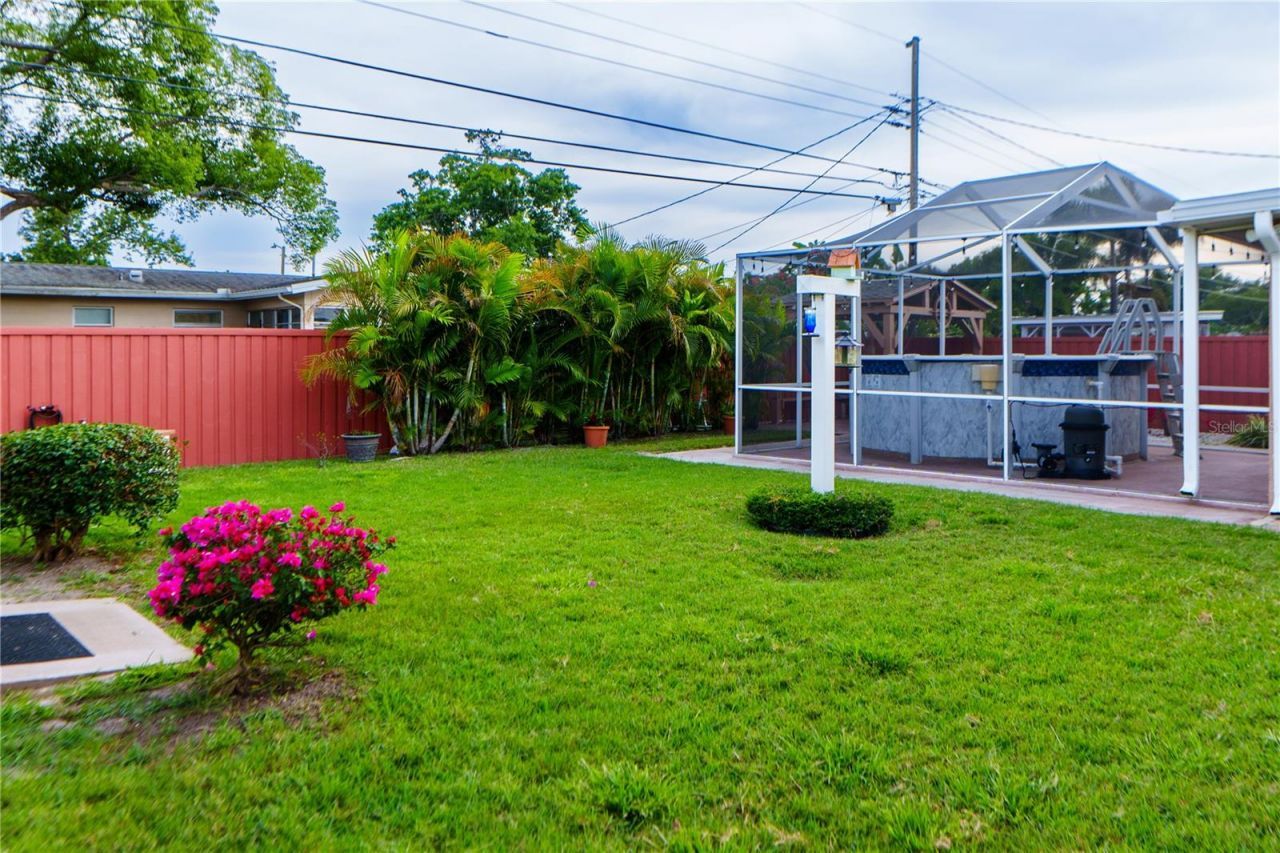 4350 37th Avenue N, Saint Petersburg, FL 33713 Photo