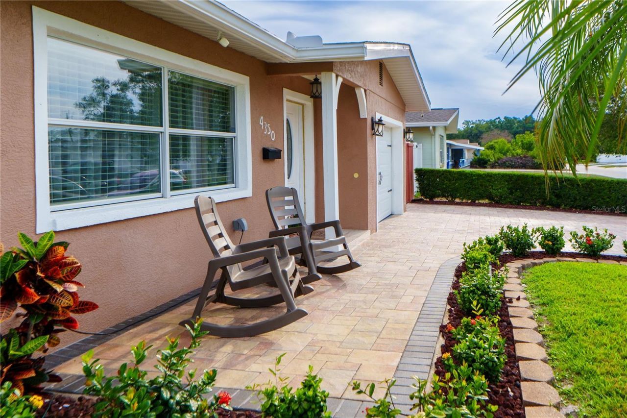 4350 37th Avenue N, Saint Petersburg, FL 33713 Photo