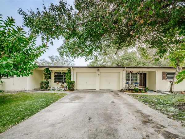 1411 KENNYWOOD DRIVE , Unit A & B, LARGO, FL 33770