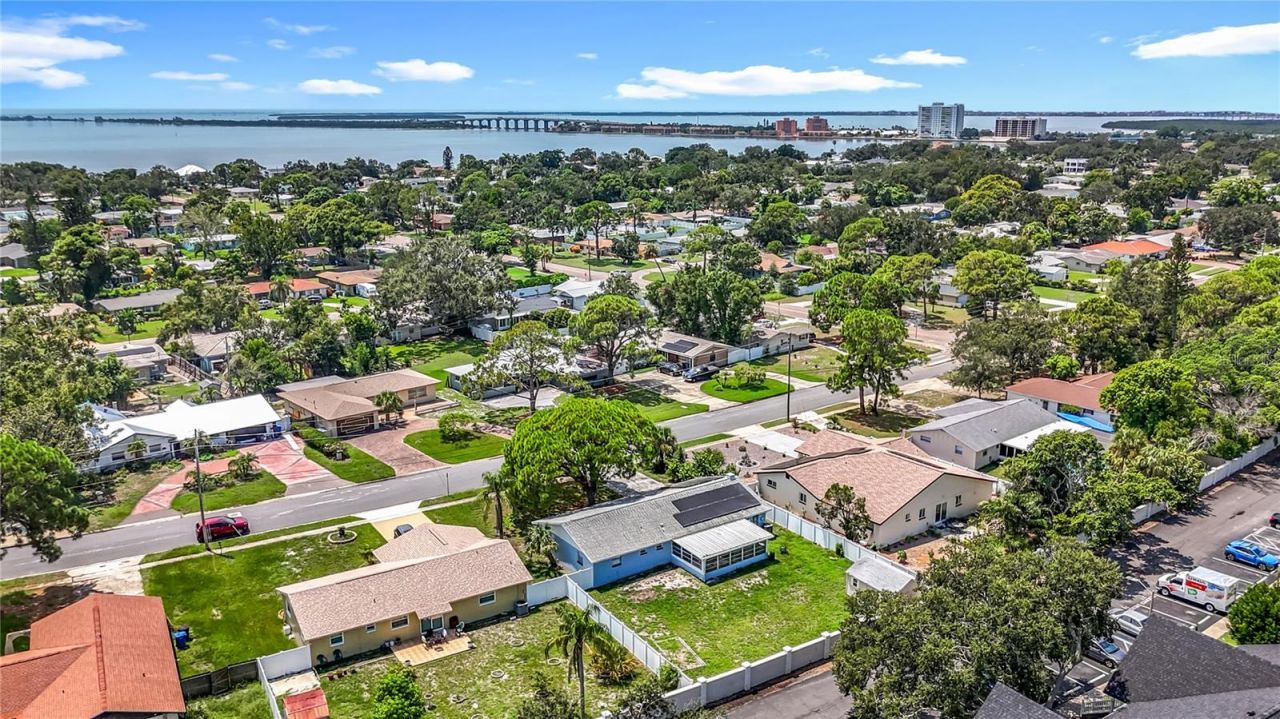 2449 66th Avenue S, Saint Petersburg, FL 33712 Photo