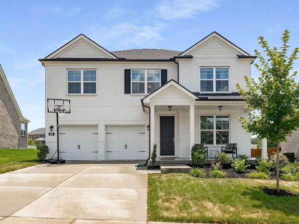 807 Cawthorn Ln , Mount Juliet, TN 37122