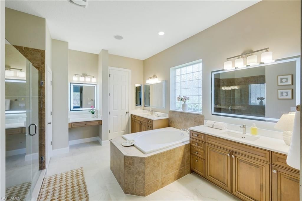 8810 Spinner Cove Ln , Naples, FL 34120 Photo