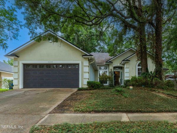 6034 WINDING BRIDGE Drive, Jacksonville, FL 32277