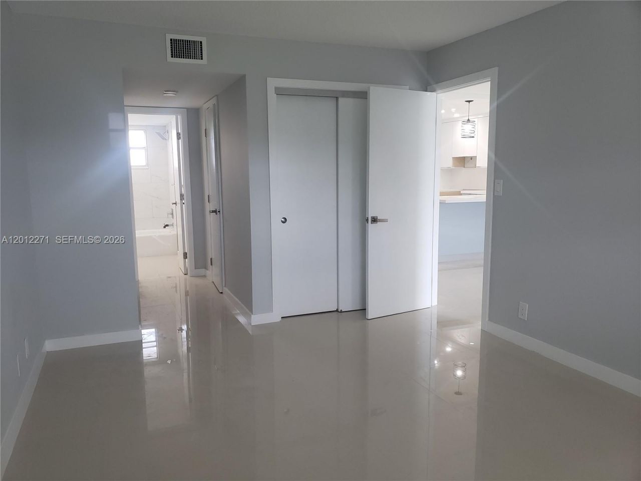 4700 Washington St , Unit 404, Hollywood, FL 33021 Photo