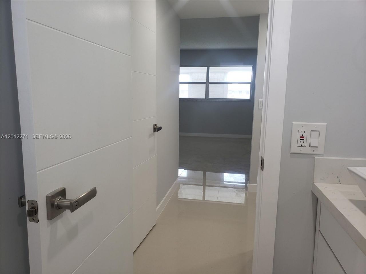 4700 Washington St , Unit 404, Hollywood, FL 33021 Photo